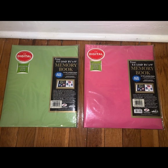 New two photo memory books pink green
